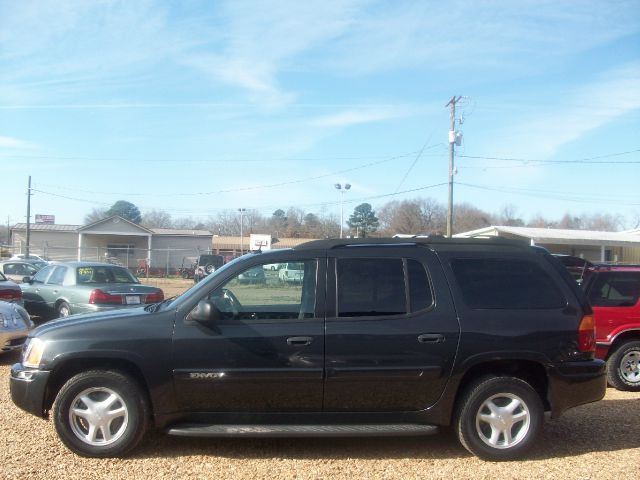 GMC Envoy XL 2005 photo 3