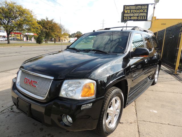 GMC Envoy XL 2005 photo 3