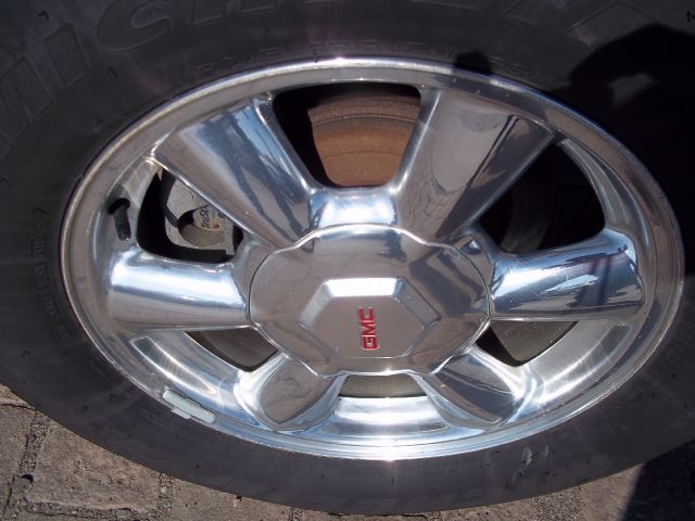 GMC Envoy XL 2005 photo 1