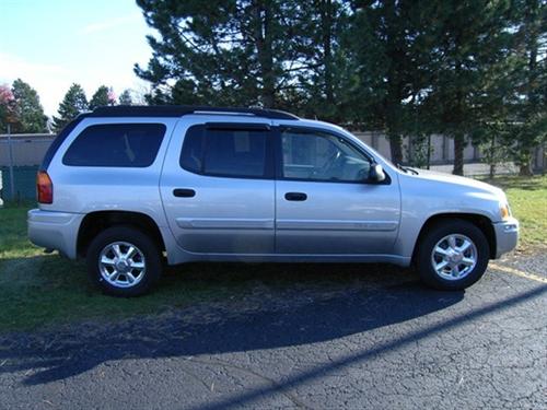 GMC Envoy XL 2005 photo 2
