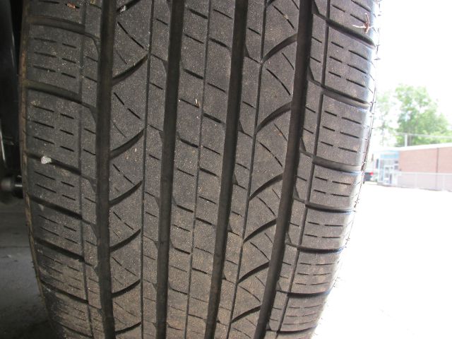 GMC Envoy XL 2005 photo 9