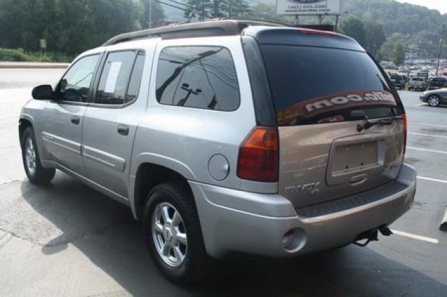GMC Envoy XL SLT Sport Utility