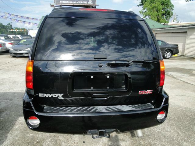 GMC Envoy XL 2005 photo 9