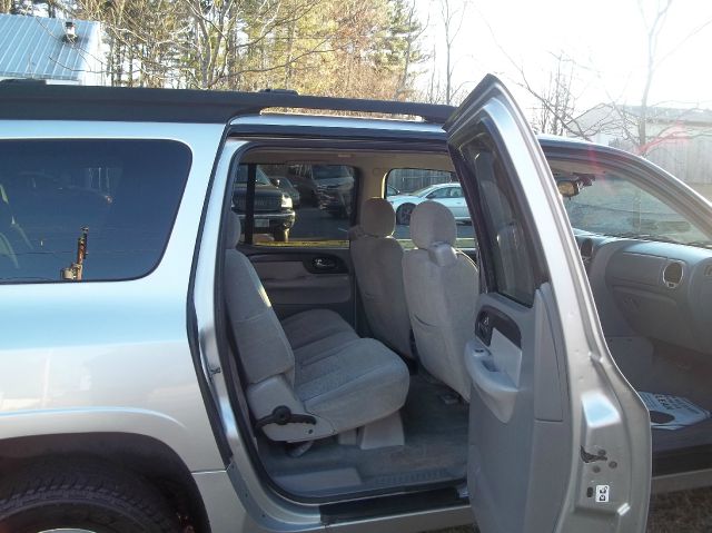 GMC Envoy XL 2005 photo 3
