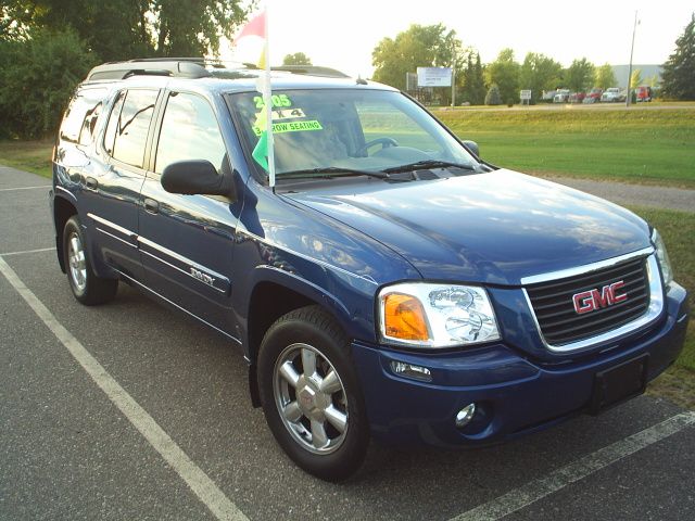 GMC Envoy XL 2005 photo 2