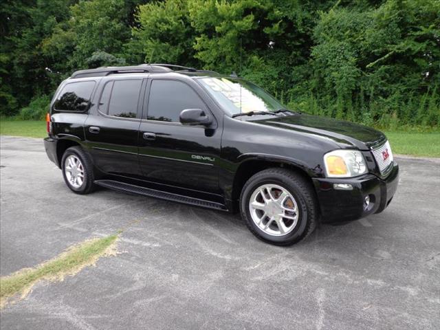 GMC Envoy XL 2006 photo 1