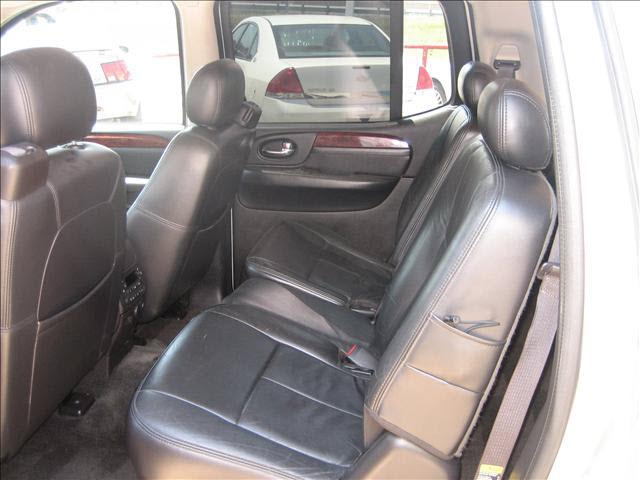 GMC Envoy XL 2006 photo 5