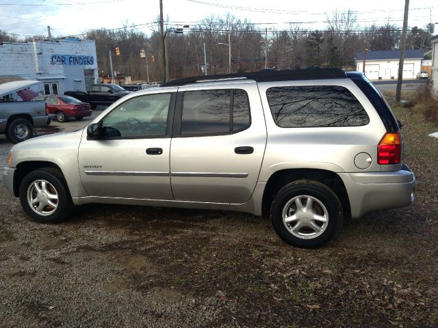 GMC Envoy XL 2006 photo 3