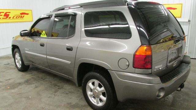GMC Envoy XL 2006 photo 1