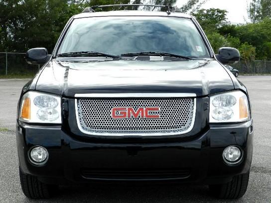GMC Envoy XL 2006 photo 2