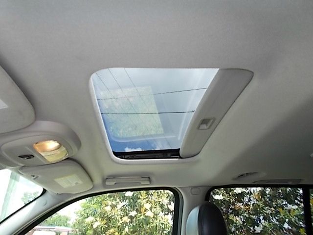 GMC Envoy XL LS 2500 HD SUV