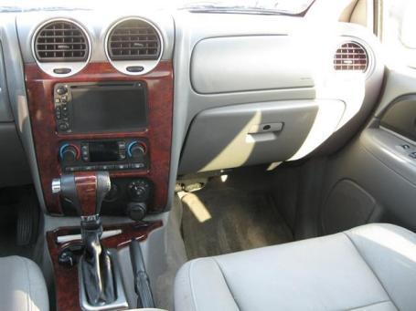 GMC Envoy XL 2006 photo 3