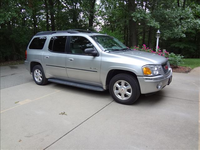 GMC Envoy XL 2006 photo 1