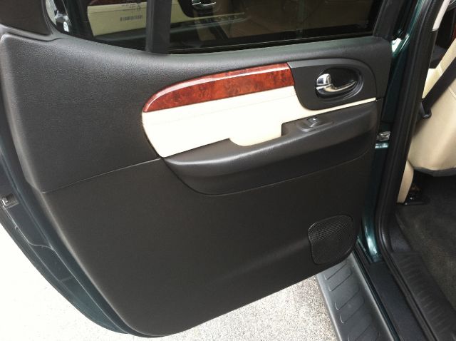 GMC Envoy XL 2006 photo 17