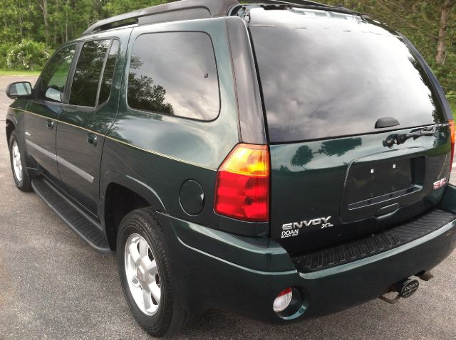 GMC Envoy XL 2006 photo 20
