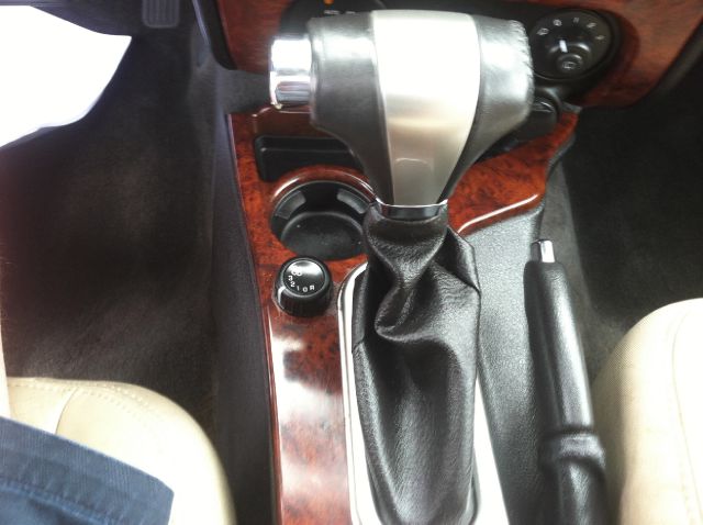 GMC Envoy XL 2006 photo 4