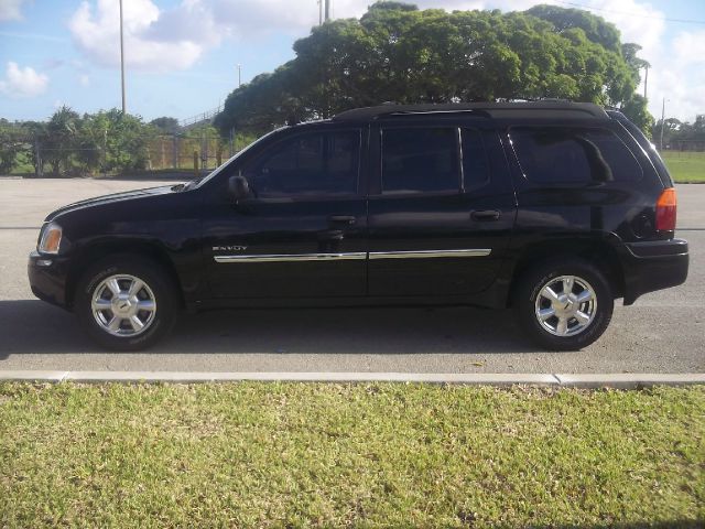 GMC Envoy XL 2006 photo 3