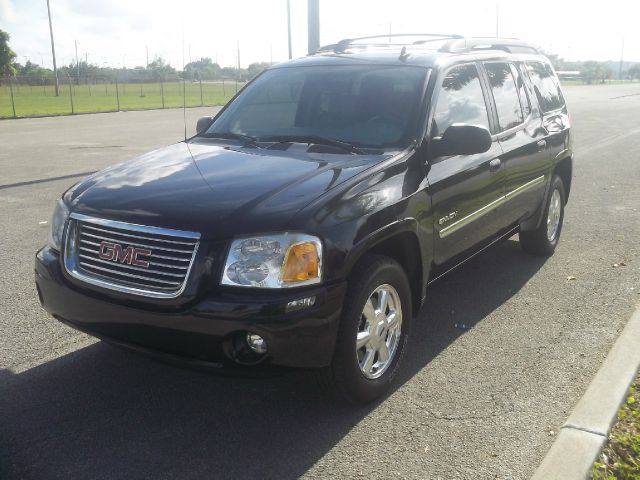 GMC Envoy XL 2006 photo 4