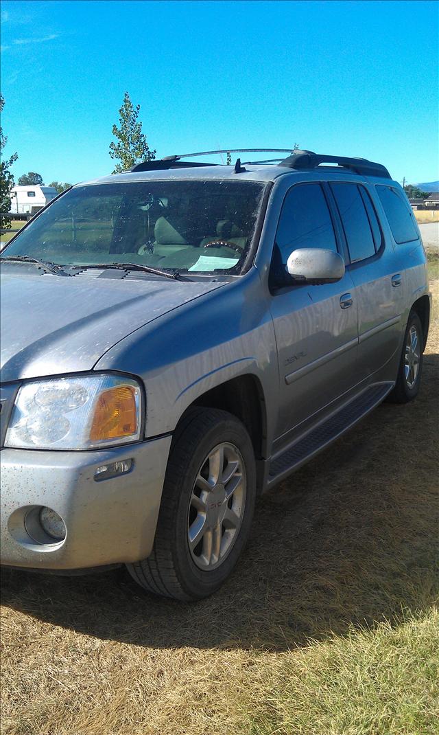 GMC Envoy XL 2006 photo 0