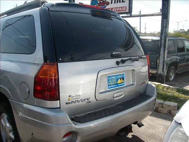 GMC Envoy XL 2006 photo 1