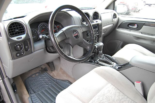 GMC Envoy XL 2006 photo 1