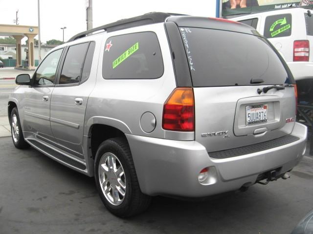 GMC Envoy XL 2006 photo 1
