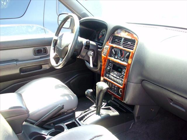 GMC Envoy XUV 2004 photo 4