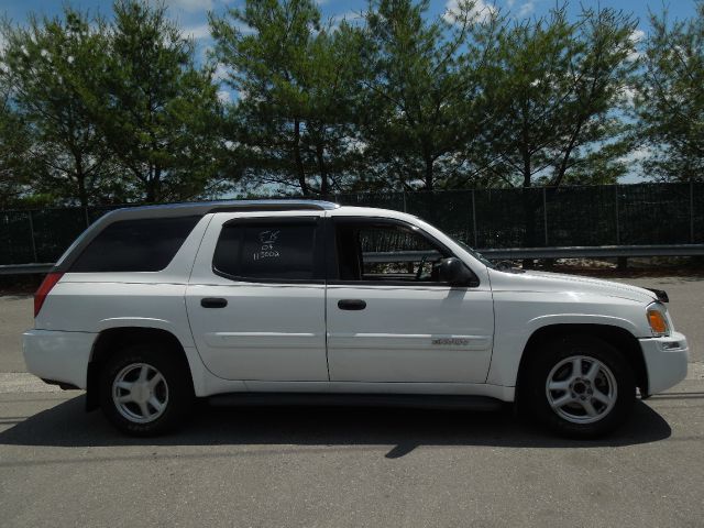 GMC Envoy XUV Sport 1500 4X4 SUV