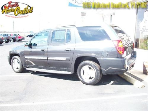 GMC Envoy XUV 2004 photo 3