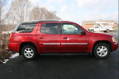 GMC Envoy XUV 2004 photo 4