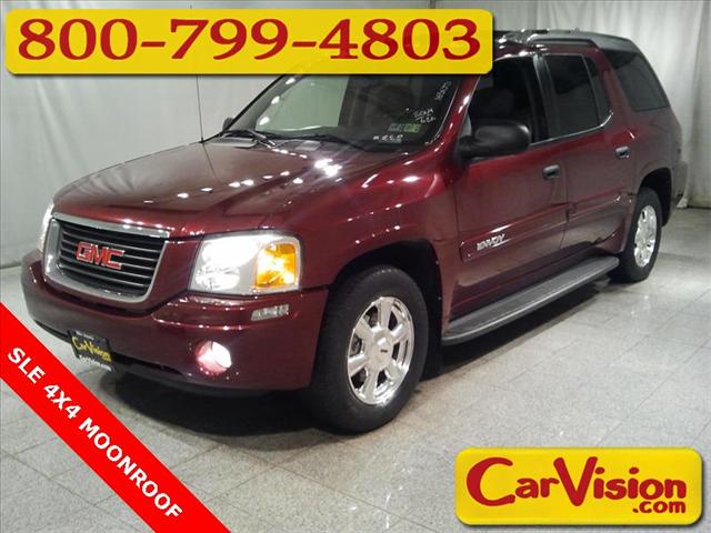 GMC Envoy XUV 2004 photo 2