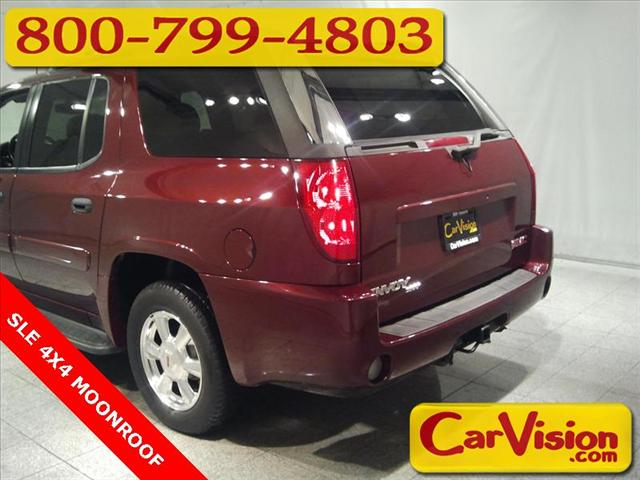 GMC Envoy XUV 2004 photo 4