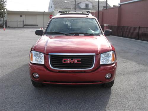 GMC Envoy XUV 2004 photo 1