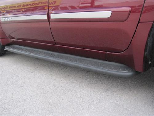 GMC Envoy XUV 2004 photo 2