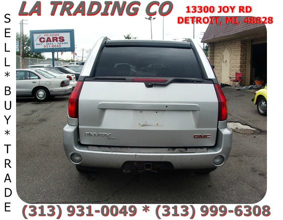 GMC Envoy XUV 4 Dr 2.5 Sedan SUV