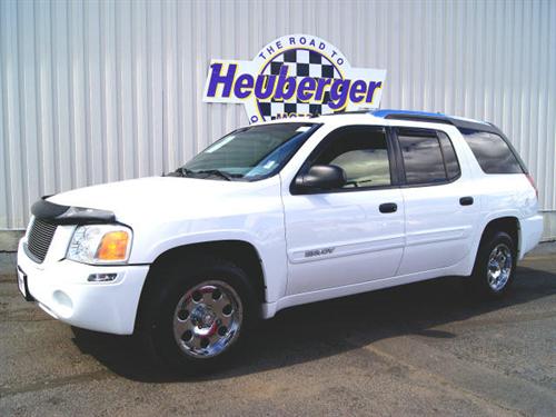 GMC Envoy XUV 2004 photo 4
