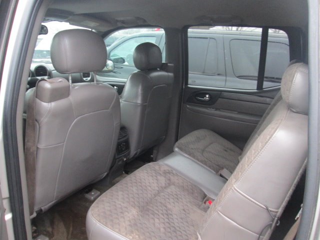 GMC Envoy XUV CTS AWD SUV
