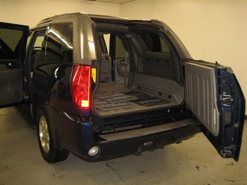 GMC Envoy XUV 2004 photo 1