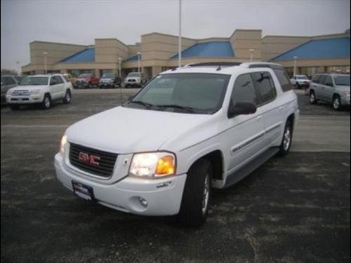 GMC Envoy XUV 2004 photo 2