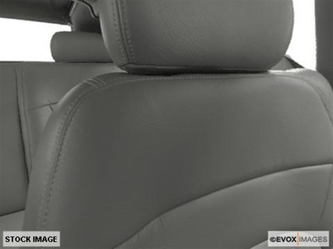 GMC Envoy XUV 2004 photo 4