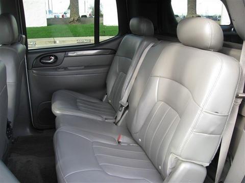 GMC Envoy XUV 2004 photo 4