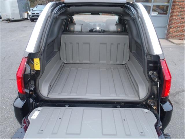 GMC Envoy XUV 2004 photo 4