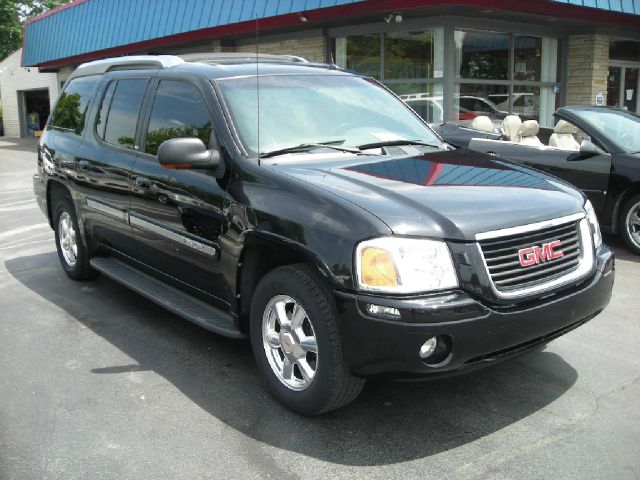 GMC Envoy XUV 2004 photo 11