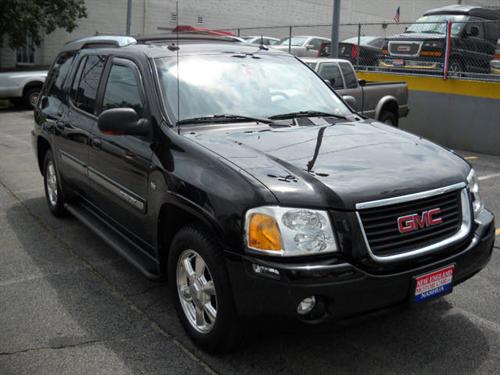 GMC Envoy XUV 2004 photo 3