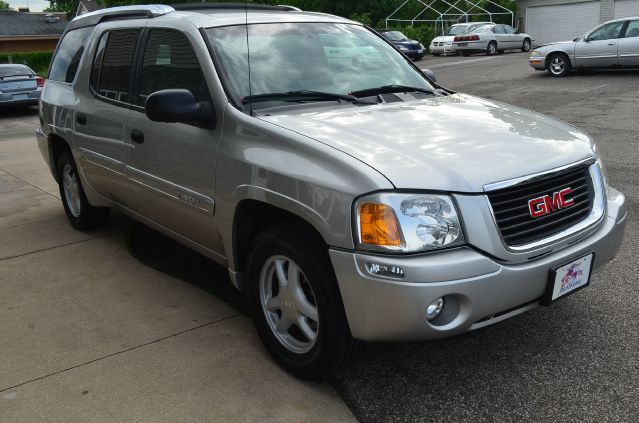 GMC Envoy XUV CTS AWD SUV