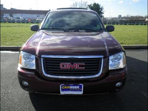 GMC Envoy XUV 2004 photo 1