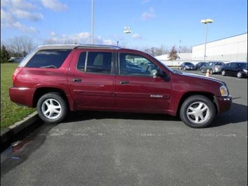 GMC Envoy XUV 2004 photo 3
