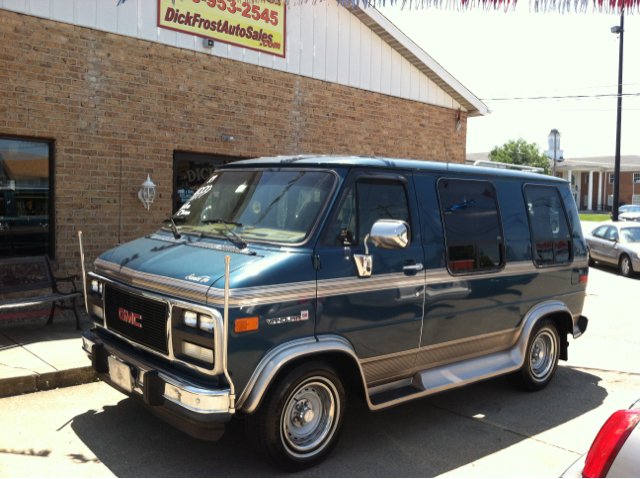 GMC G2500 Rally 1993 photo 3