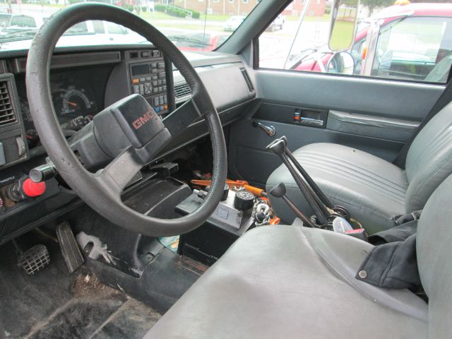 GMC Godwin 300U 1995 photo 2