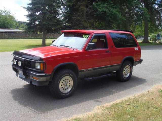 GMC Jimmy 1991 photo 1